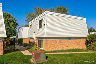 34W657 W Elm Ct, Saint Charles, IL 60174 - Photo 17