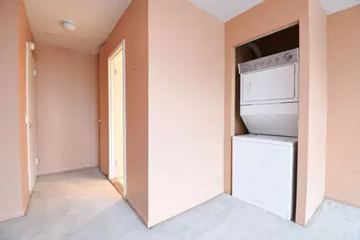 1560 N Sandburg Terrace #802J, Chicago, IL 60610 - Photo 31