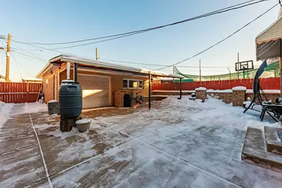 11153 S Avenue L, Chicago, IL 60617 - Photo 33