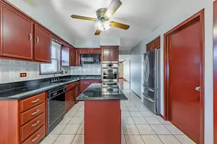 11153 S Ave L, Chicago, IL 60617 - Photo 19