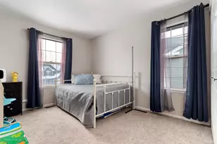 272 Village Ln, Bartlett, IL 60103 - Photo 19