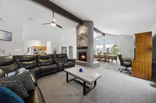 16754 Pineview Dr, Homer Glen, IL 60491 - Photo 3