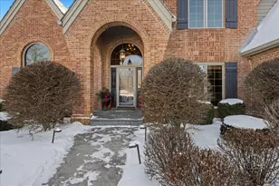 7N224 Whispering Trail, Saint Charles, IL 60175 - Photo 3