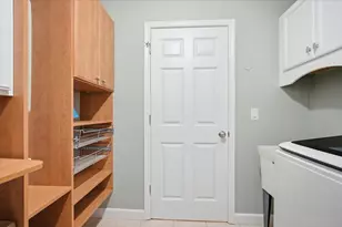 11 Spruce Ct, Bloomington, IL 61704 - Photo 23