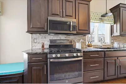 11 Spruce Court, Bloomington, IL 61704 - Photo 9