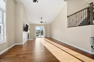 11 Spruce Ct, Bloomington, IL 61704 - Photo 13