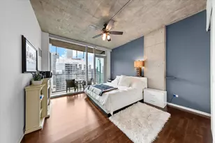 600 N Fairbanks Ct, Chicago, IL 60611 - Photo 11