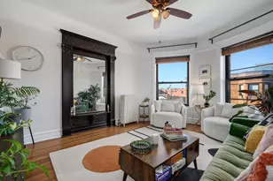 3837 N Wilton Ave, Chicago, IL 60613 - Photo 3