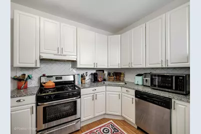 3837 N Wilton Avenue #3, Chicago, IL 60613 - Photo 11