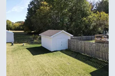 100 Pin Oak Lane, Harrisburg, IL 62946 - Photo 3