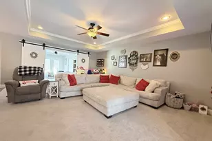 100 Pin Oak Ln, Harrisburg, IL 62946 - Photo 5