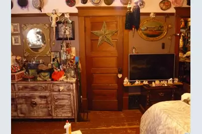 390 W 4th Street, Dallas City, IL 62330 - Photo 21