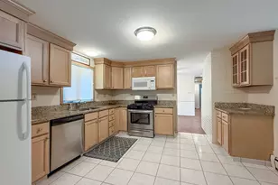 1904 Winston Ln, Schaumburg, IL 60193 - Photo 13