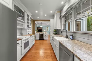 388 Hill Ave, Glen Ellyn, IL 60137 - Photo 15