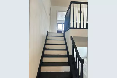 101 Oakwood Drive, Bolingbrook, IL 60440 - Photo 3