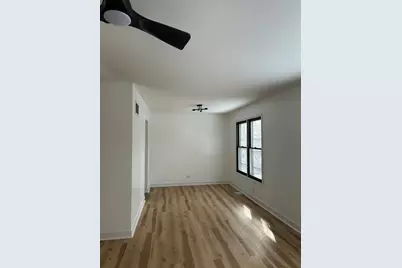 101 Oakwood Drive, Bolingbrook, IL 60440 - Photo 5