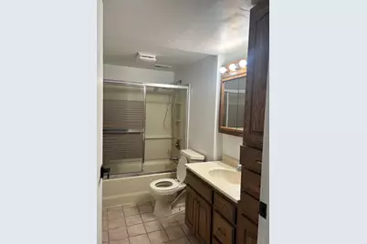 101 Oakwood Drive, Bolingbrook, IL 60440 - Photo 21