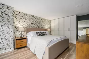 3033 N Sheridan Rd, Chicago, IL 60657 - Photo 13