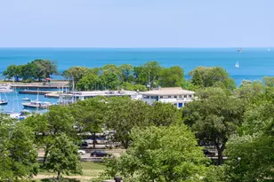 3033 N Sheridan Rd, Chicago, IL 60657 - Photo 17