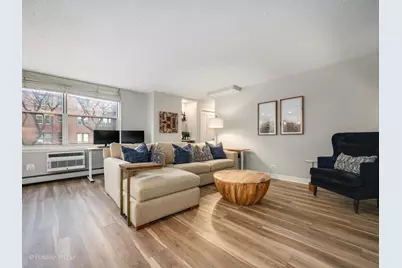 3033 N Sheridan Road #M1, Chicago, IL 60657 - Photo 3