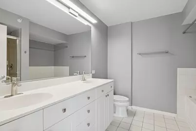 1640 Maple Avenue #1202, Evanston, IL 60201 - Photo 9