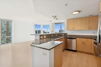 1640 Maple Avenue #1202, Evanston, IL 60201 - Photo 5