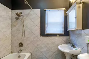 5228 S Justine St, Chicago, IL 60609 - Photo 9