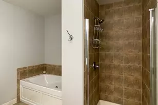 451 W Huron St, Chicago, IL 60654 - Photo 11