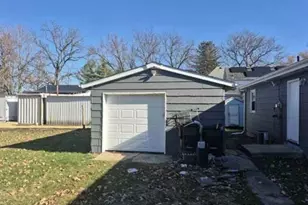 225 E Ogden St, Capron, IL 61012 - Photo 5