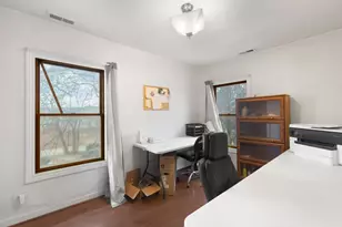 555 Trailside Ln, Des Plaines, IL 60016 - Photo 3