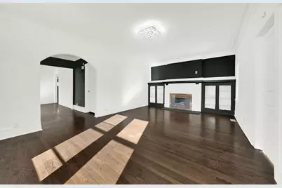 11440 S Indiana Avenue, Chicago, IL 60628 - Photo 5