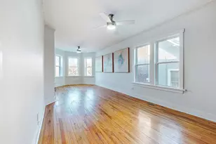 3843 W Addison St, Chicago, IL 60618 - Photo 9