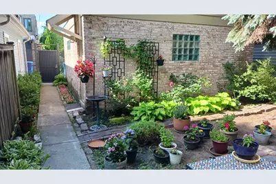 3843 W Addison Street, Chicago, IL 60618 - Photo 37