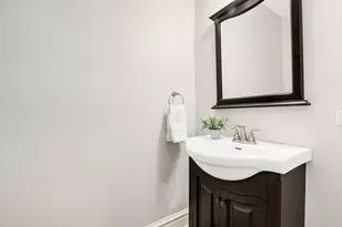 225 S Stone Ave, La Grange, IL 60525 - Photo 23