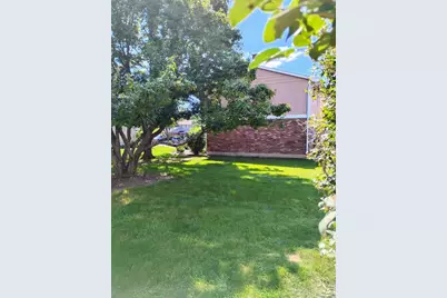 1616 Dundee Drive, Wheaton, IL 60189 - Photo 3