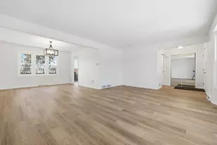 15606 Hollyhock Ct, Orland Park, IL 60462 - Photo 13