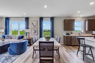 4245 Meadowridge Rd, Woodstock, IL 60098 - Photo 11