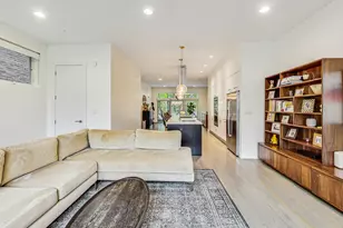 1046 N Damen Ave, Chicago, IL 60622 - Photo 9