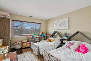 6700 S Brainard Ave, Countryside, IL 60525 - Photo 11