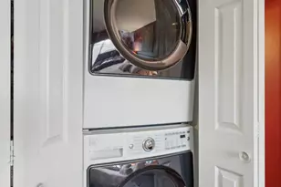 6700 S Brainard Ave, Countryside, IL 60525 - Photo 13