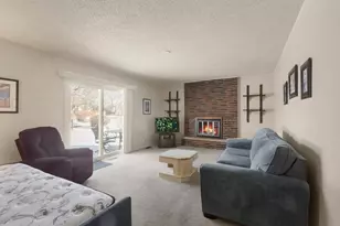 634 E Pompano Ln, Palatine, IL 60074 - Photo 7