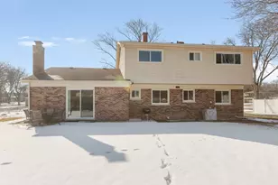 634 E Pompano Ln, Palatine, IL 60074 - Photo 17