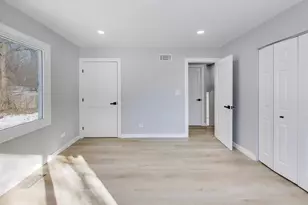 2N660 Valewood Rd, West Chicago, IL 60185 - Photo 9