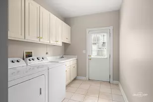 4711 Sebastian Dr, Naperville, IL 60564 - Photo 19