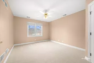 4711 Sebastian Dr, Naperville, IL 60564 - Photo 33
