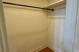 7450 N Claremont Ave, Chicago, IL 60645 - Photo 15