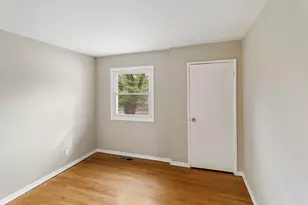 807 Blackhawk Dr, University Park, IL 60484 - Photo 9