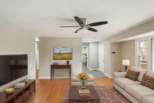 807 Blackhawk Dr, University Park, IL 60484 - Photo 3