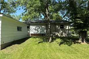 807 Blackhawk Dr, University Park, IL 60484 - Photo 19