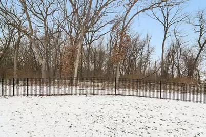 1083 Williamsbury Drive, Crystal Lake, IL 60012 - Photo 23